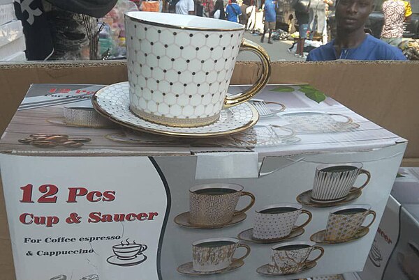 12 PIECES CERAMIC CUP & SAUCER -A