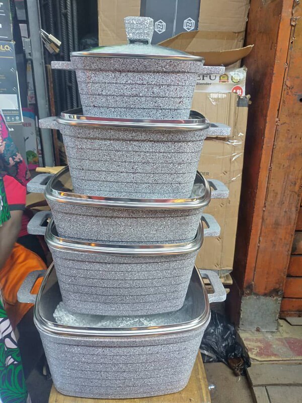 SQUARED COOKWARE