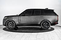 Armored Land-Rover Range Rover