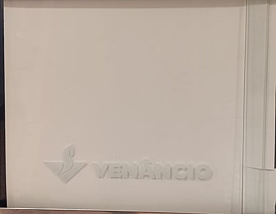 2.80.09.04500835 AGUJERO CL CRISTAL