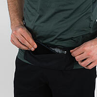 KIPRUN - RUNNING BELT FOR PHONE - BLACK