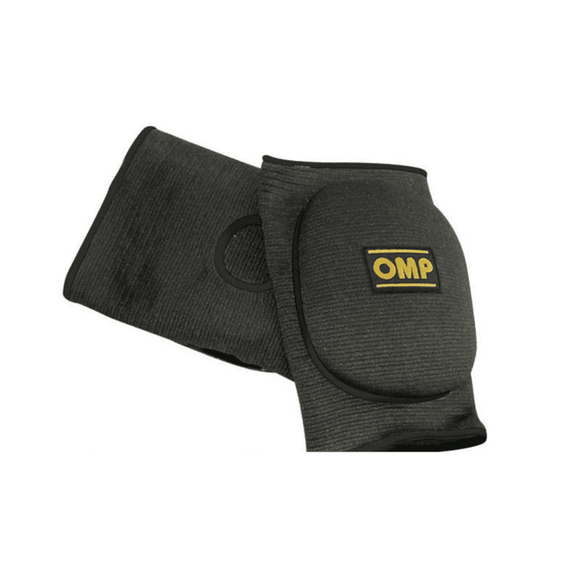 Couple knee karting OMP