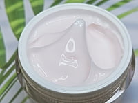 LIZ:VIEW PINK-SNAIL CREAM LIZ:VIEW PINK-SNAIL CREAM