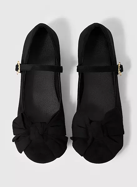 Kawaii Flats NEW