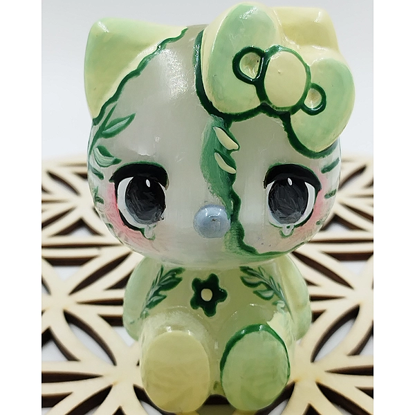 Kitty Selenita Verde