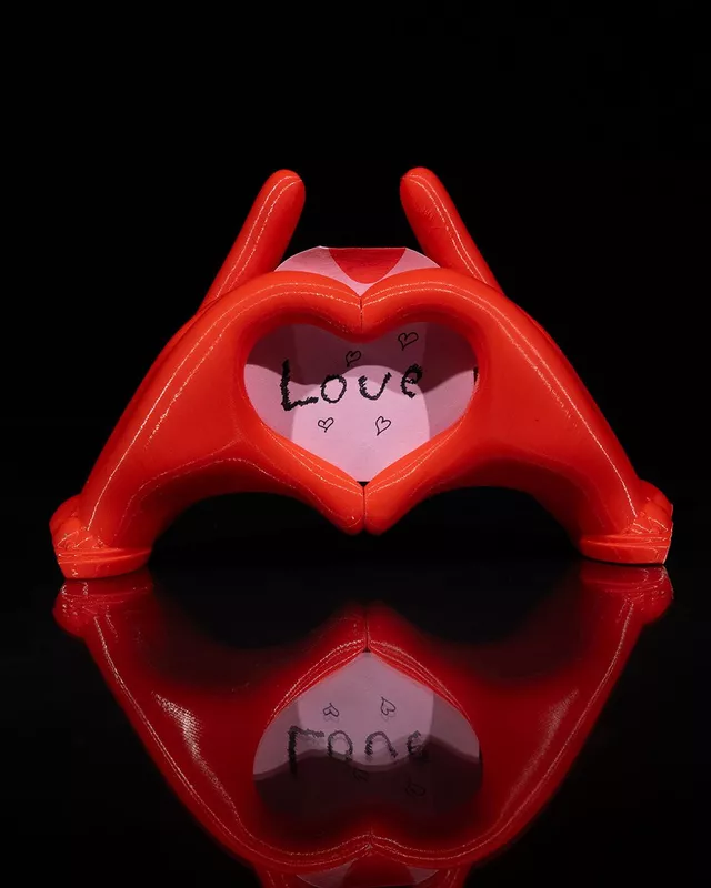 Hearts Hands - 3D Printed Phone Stand