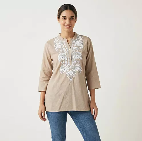 KURTI RECTO DE CUELLO REDONDO DE ALGODÓN BEIGE CLARO DE PINK ALMIRAH