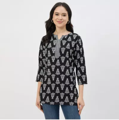 KURTI RECTO NEGRO DE CUELLO REDONDO DE PINK ALMIRAH M