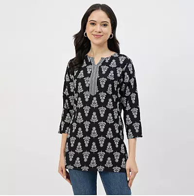 KURTI RECTO NEGRO DE CUELLO REDONDO DE PINK ALMIRAH