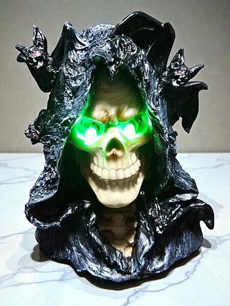 Grim Reaper & Bats with LED Eyes