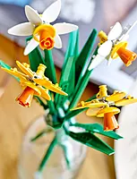 LEGO 40747 Daffodils