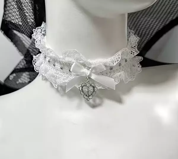 Lace Choker