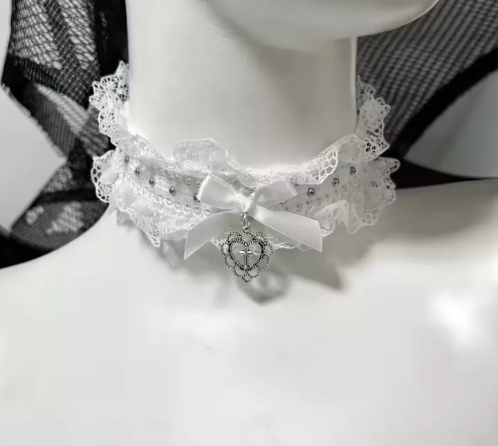 Lace Choker