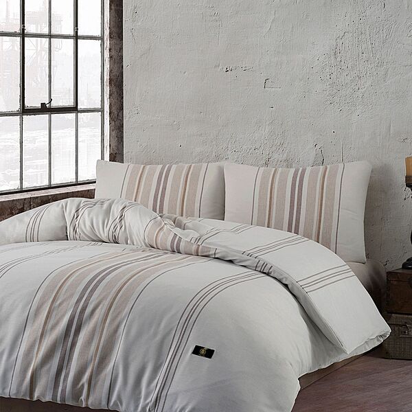 White Bedding Set with Light Lines - Queen