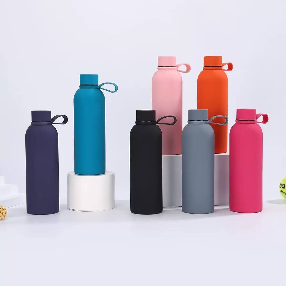 MATTE BOTTLE WITH HANDLE