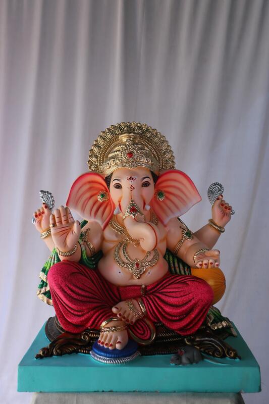 Motha Kaan Ganpati | POP Ganpati | 23 Inches Height | MSKK-0049-POP-23-MOTHA-PSKK-DNOA Motha Kaan Ganpati | POP Ganpati | 23 Inches Height | MSKK-0049-POP-23-MOTHA-PSKK-DNOA