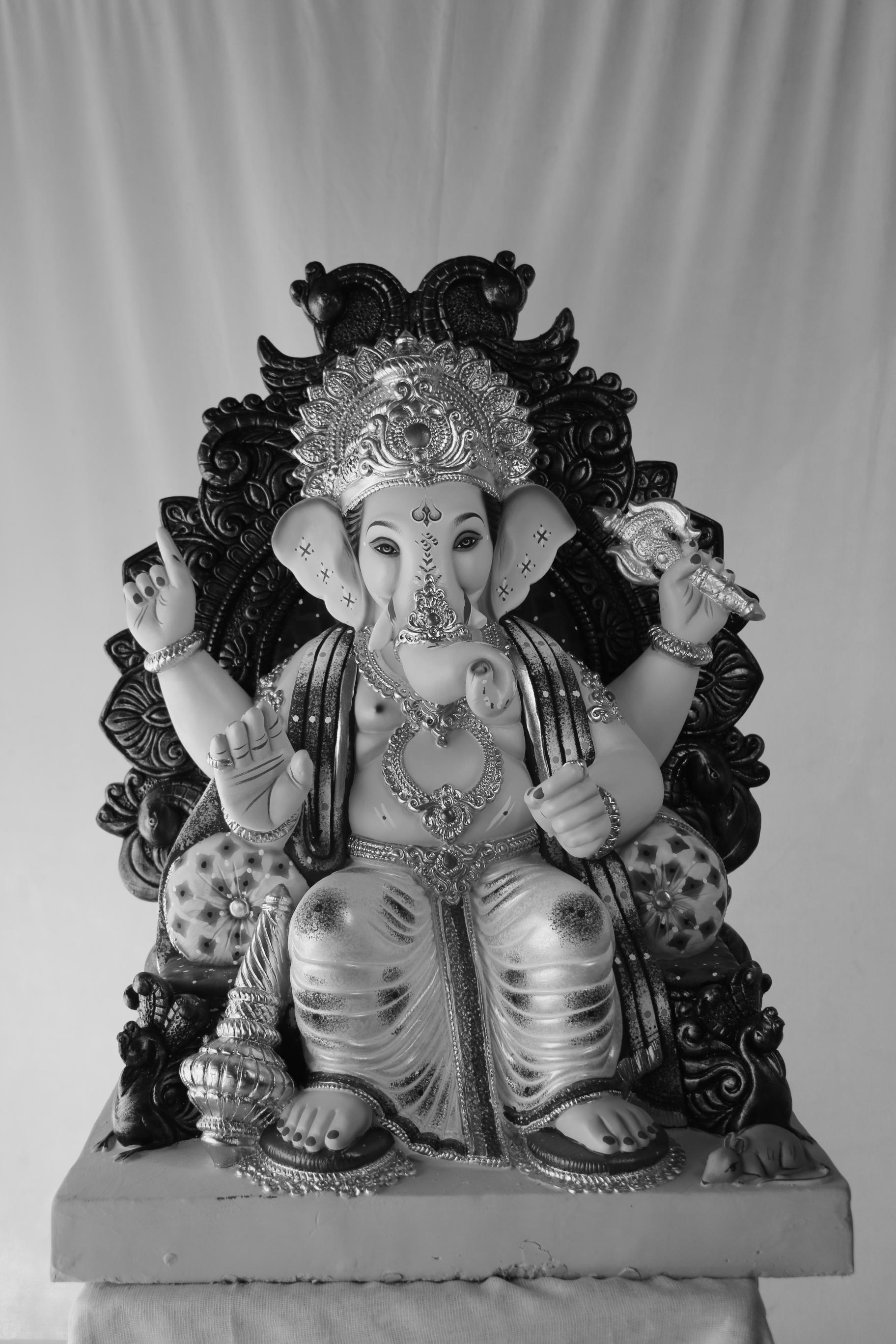 laalbaugcha Raja Ganpati | POP Ganpati | 27 Inches Height | MSKK-0060-POP-27-LAALB-PSKK-DNOA