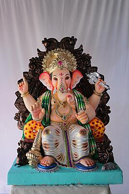 laalbaugcha Raja Ganpati | POP Ganpati | 27 Inches Height | MSKK-0060-POP-27-LAALB-PSKK-DNOA
