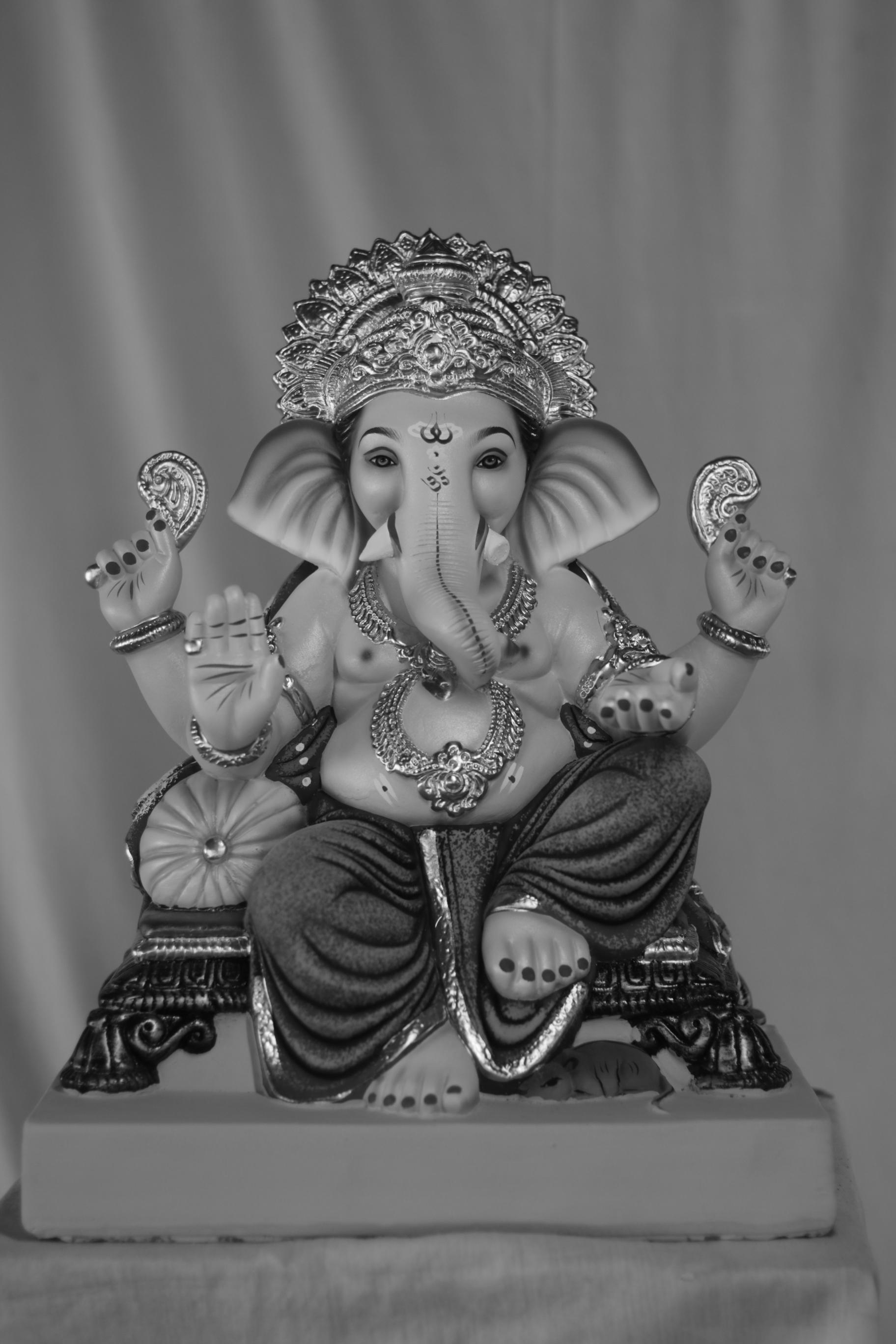 Navin Single Load Ganpati | Eco Friendly Shadu Mati Ganpati | 18 Inches Height | MSKK-0025-SHA-18-NAVIN-PSKK-DNOA-VXX