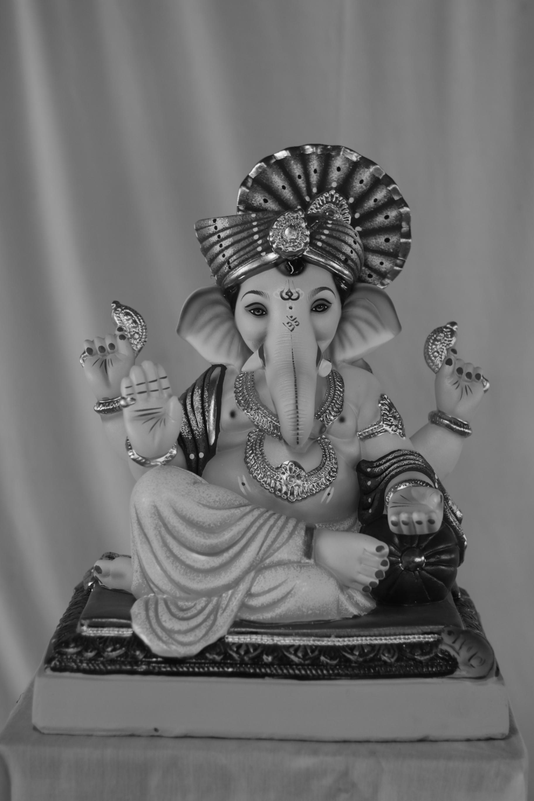 Feta Shivrekar Ganpati | Eco Friendly Shadu Mati Ganpati | 18 Inches Height | MSKK-0028-SHA-18-FETAS-PSKK-DNOA-VXX Feta Shivrekar Ganpati | Eco Friendly Shadu Mati Ganpati | 18 Inches Height | MSKK-0028-SHA-18-FETAS-PSKK-DNOA-VXX