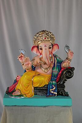 Sofa Prabhval Ganpati | Shadu Mati Ganpati | 18 Inches Height | MSKK-0034-SHA-18-SOFAP-PSKK-DNOA