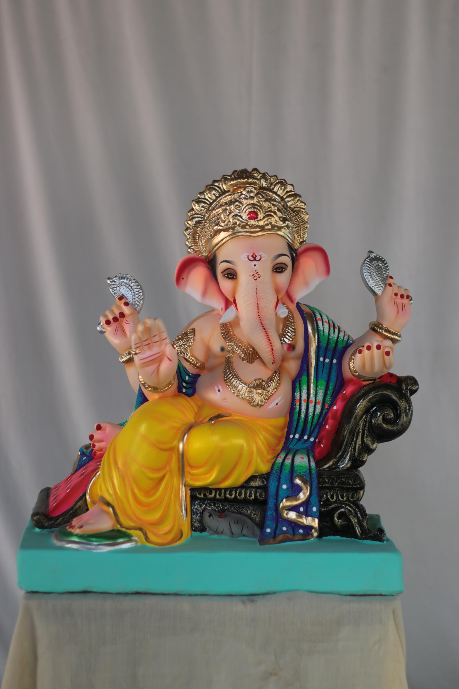 Sofa Prabhval Ganpati | Shadu Mati Ganpati | 18 Inches Height | MSKK-0034-SHA-18-SOFAP-PSKK-DNOA