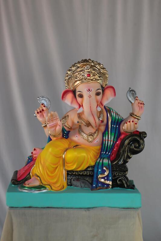 Sofa Prabhval Ganpati | Shadu Mati Ganpati | 18 Inches Height | MSKK-0034-SHA-18-SOFAP-PSKK-DNOA