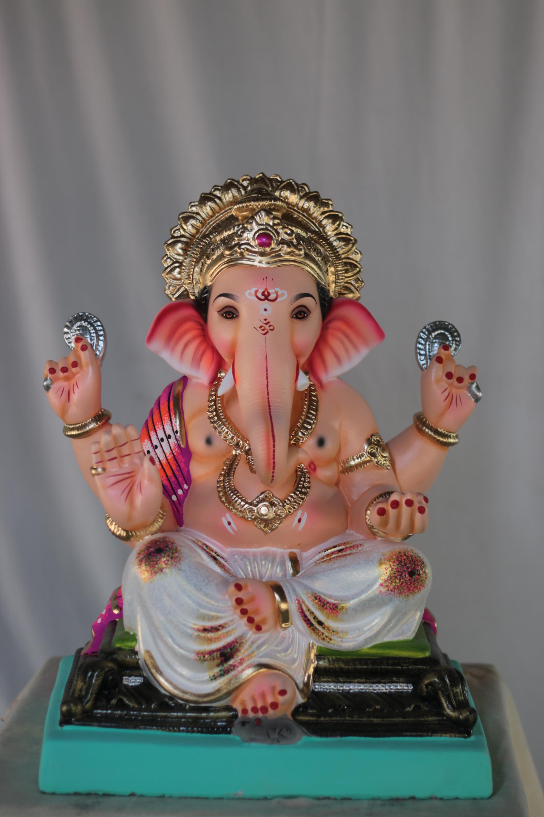 Varadhast Ganpati | Shadu Mati Ganpati | 17 Inches Height | MSKK-0042-SHA-17-VARAD-PSKK-DNOA