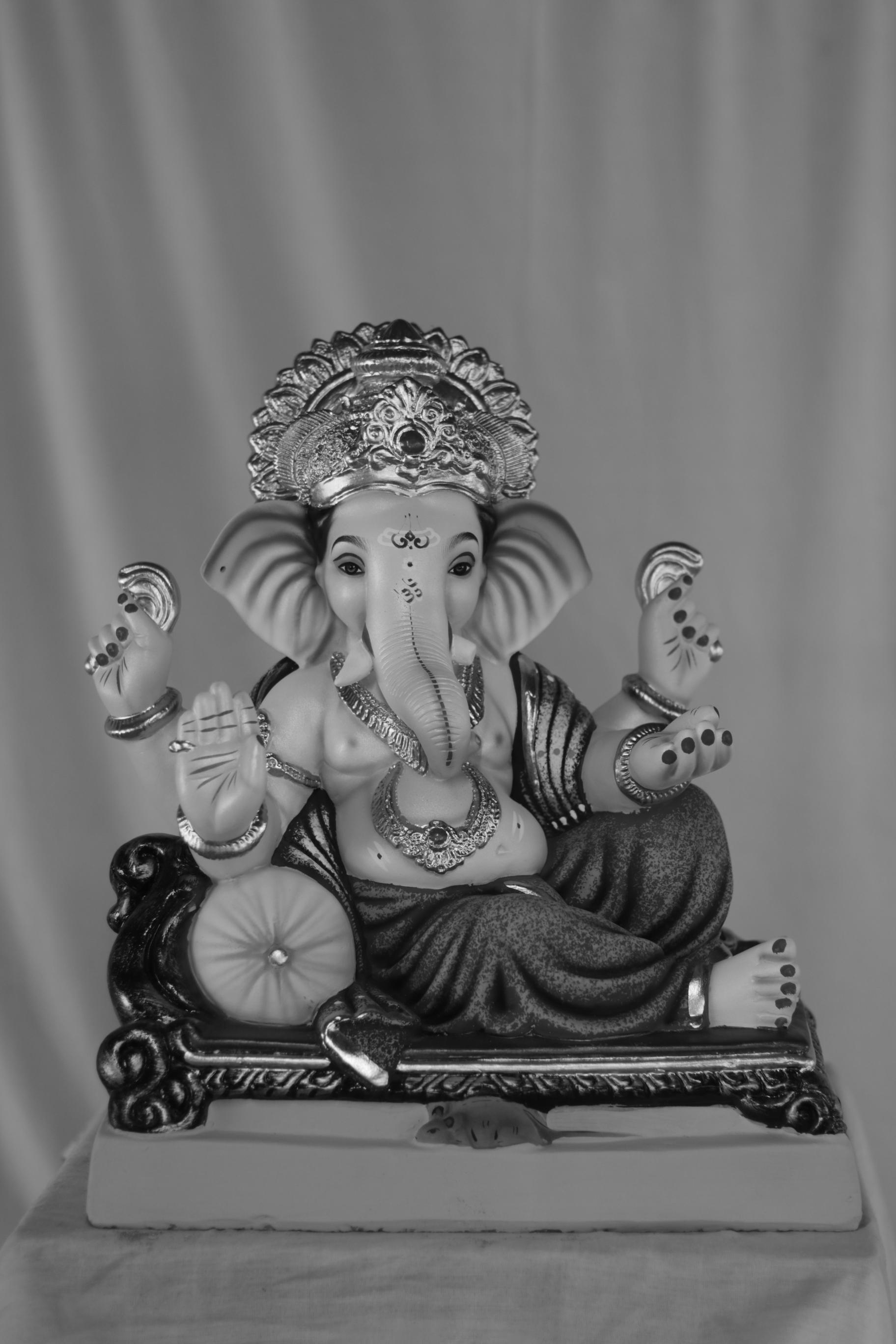 Raajeshahi Ganpati | Eco Friendly Shadu Mati Ganpati | 17 Inches Height | MSKK-0043-SHA-17-RAAJE-PSKK-DNOA-VXX