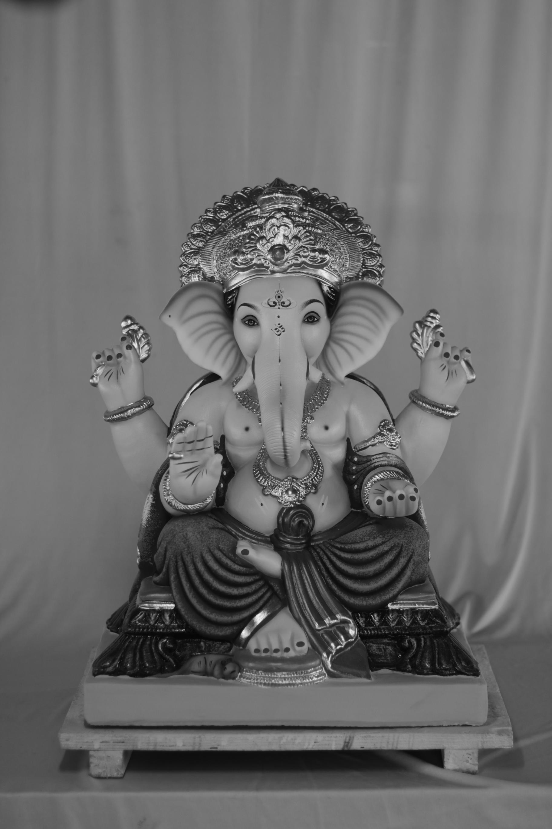 Motha Philips Ganpati | Eco Friendly Shadu Mati Ganpati | 21 Inches Height | MSKK-0047-SHA-21-MOTHA-PSKK-DNOA-VXX