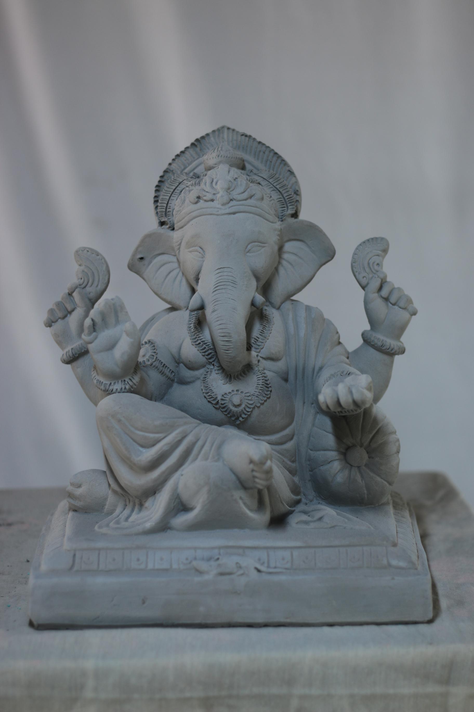 Shivrekar Ganpati | Shadu Mati Ganpati | 12 Inches Height | MSKK-0063-SHA-12-SHIVR-PSKK-DNOA