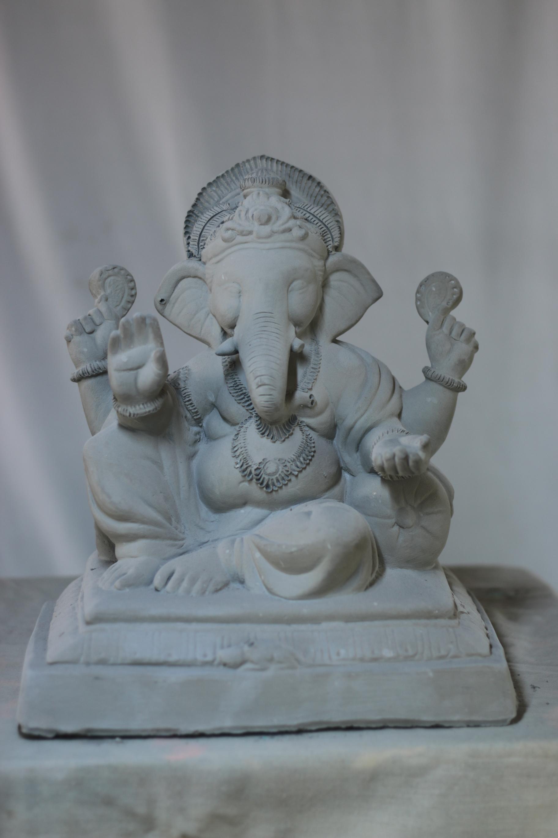 Peshwa Navin Ganpati | Shadu Mati Ganpati | 12 Inches Height | MSKK-0078-SHA-12-PESHW-PSKK-DNOA