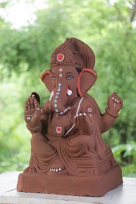 Philips Ganpati | Red Soil Ganpati | 16 Inches Height | MYMA-0004-RED-16-PHILI-PYMA-DNOA