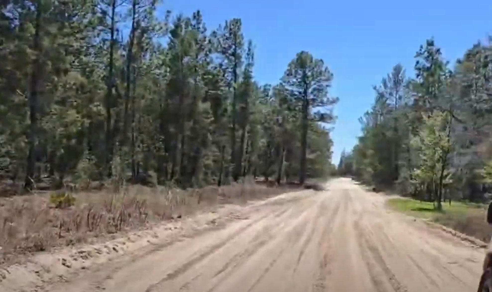 Marjak Lane: Great outdoors. Scenic views. Amenities for you to explore.