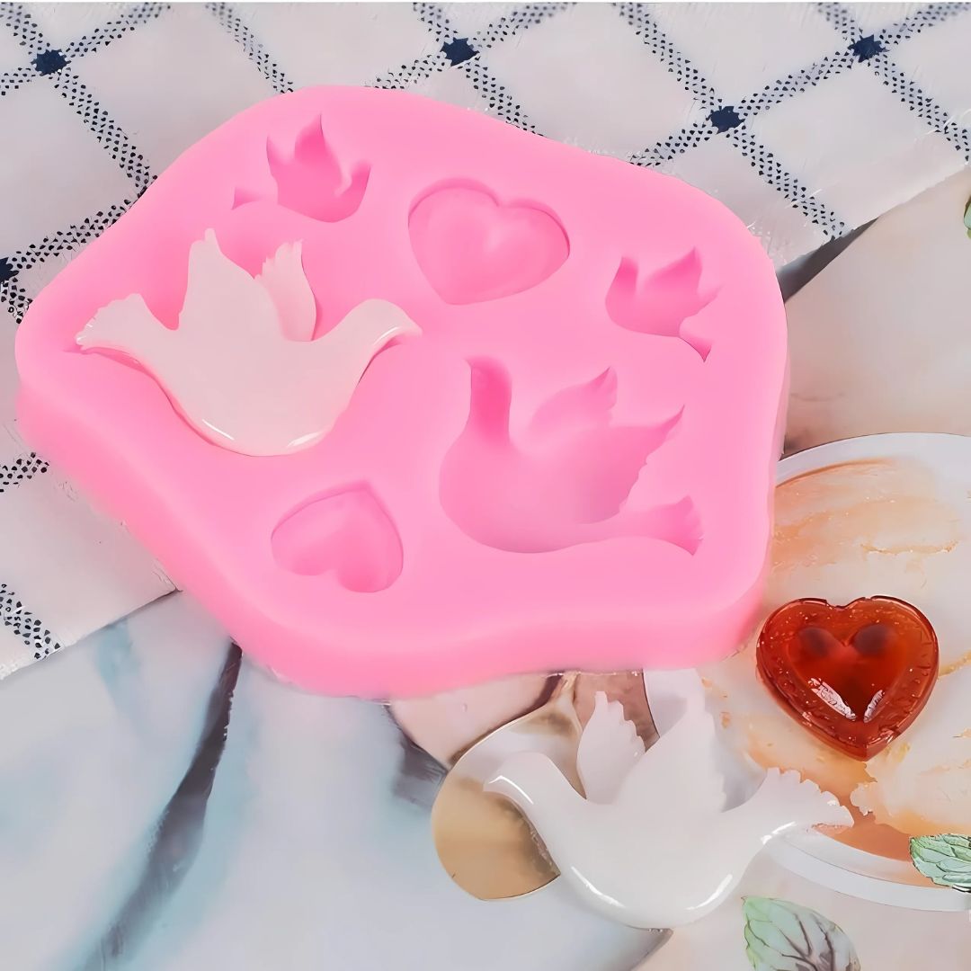 Molde de silicon Aves/Corazon 6 en 1 8x7cm 1 pza INV