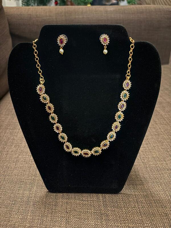 AD stone Maroon-Green Oval design necklace with earrings