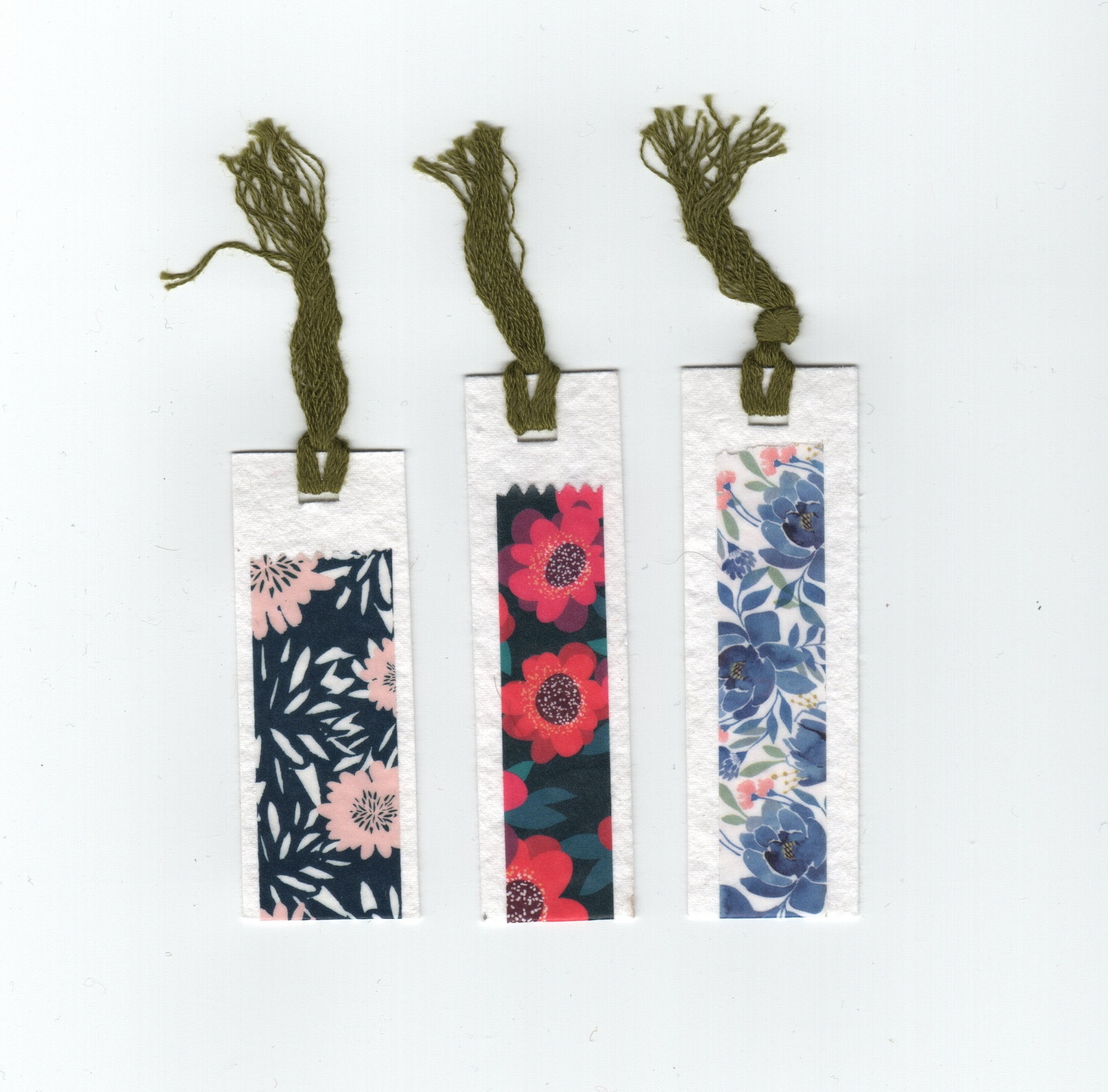 Mini Bookmark Set Random Mini Bookmark Set Random