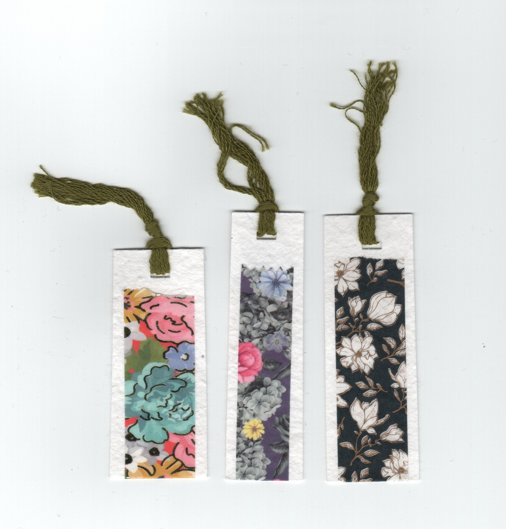 Mini Bookmark Set Random Mini Bookmark Set Random