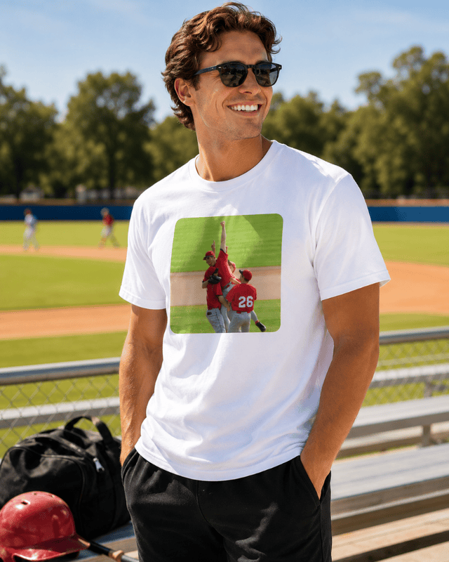 Moda Collection Short Sleeve Adult Tee (Unisex)