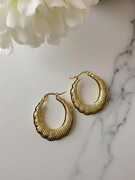 Modern textured Hoops