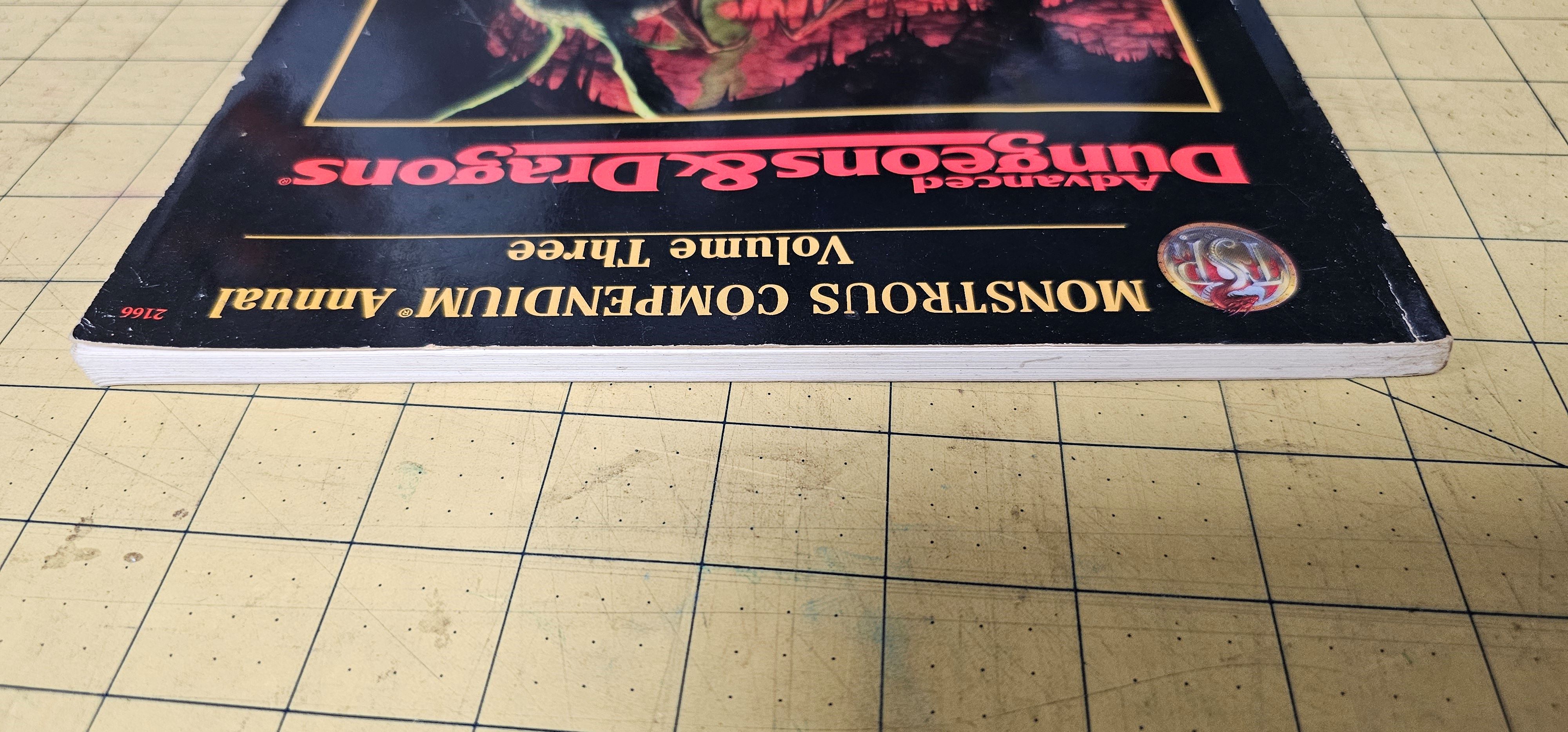 1996-AD&D Monstrous Compendium Annual Volume Three TSR 2166