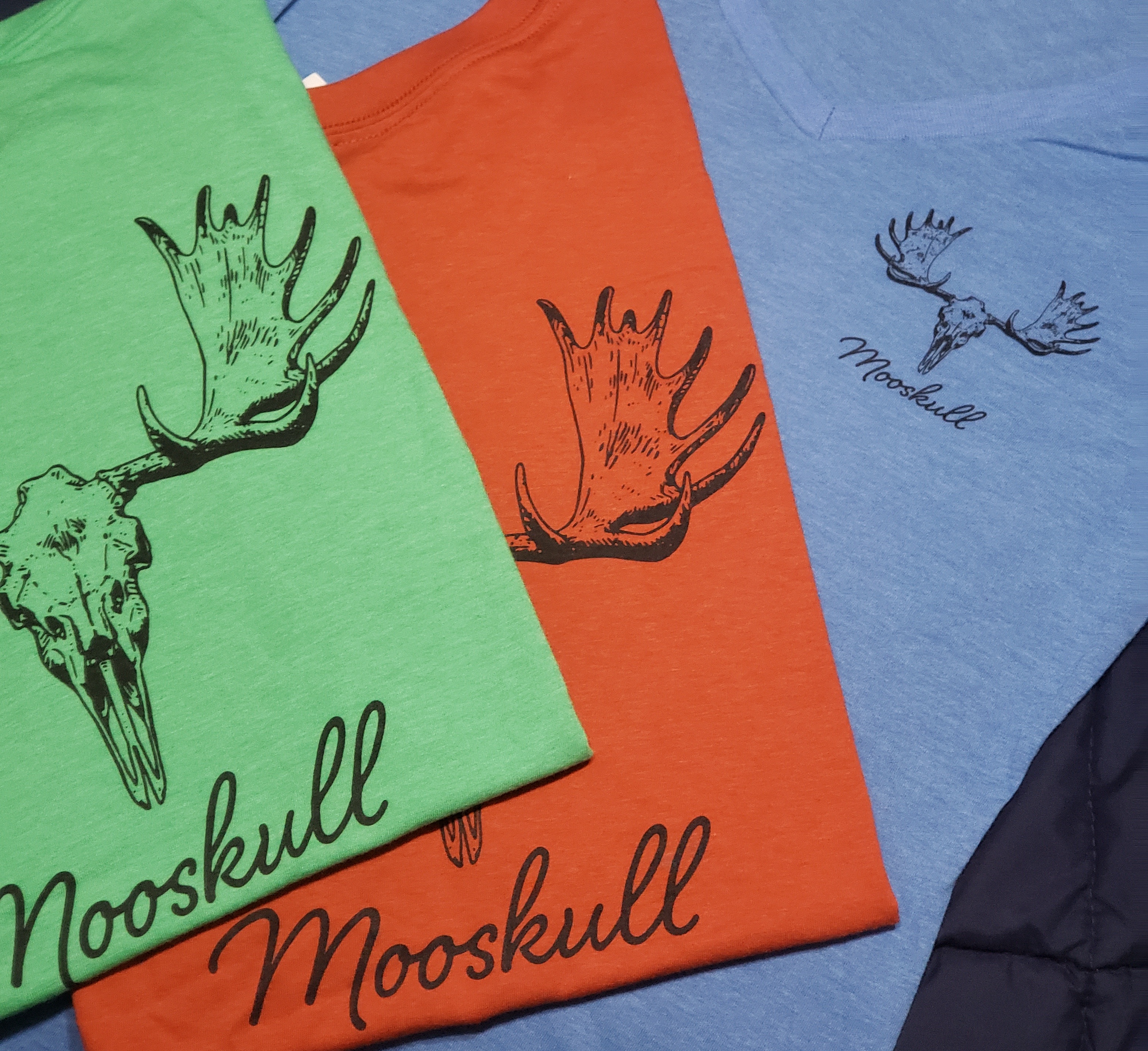 Mooskull Women's V-neck T-shirt