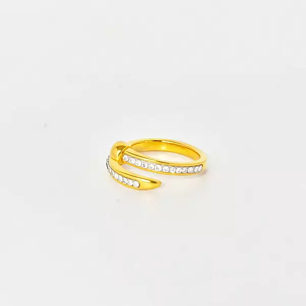 Cartier Diamonds Nail 