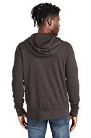 NEA141 CHAMARRA TERMICA CON CAPUCHA CABALLERO NEW ERA 