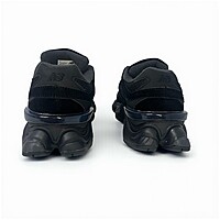 New Balance 2002R Protection Pack black