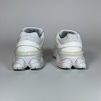 New Balance 2002R Protection Pack white