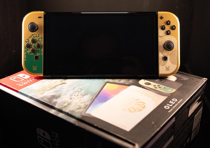 Nintendo Swith Oled Edición Legends of Zelda Con Caja