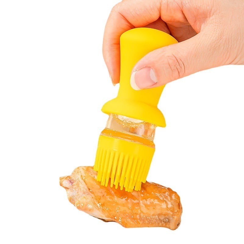 OIL BOTTLE WITH SILICONE OIL BRUSH