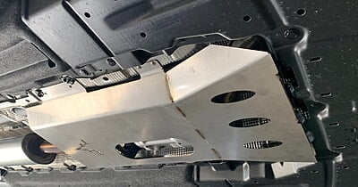 2022+ Mitsubishi Outlander catalytic converter shield 2022+ Mitsubishi Outlander catalytic converter shield