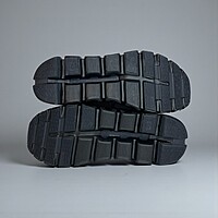 On Cloud 5 Waterproof NEGRO